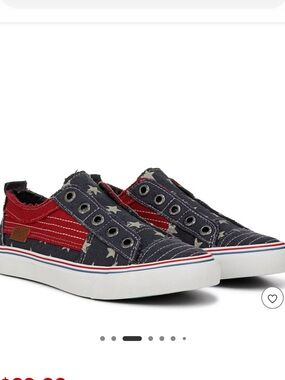 Blowfish Americana Patriotic USA Slip on Sneakers. Cotton. Distressed.